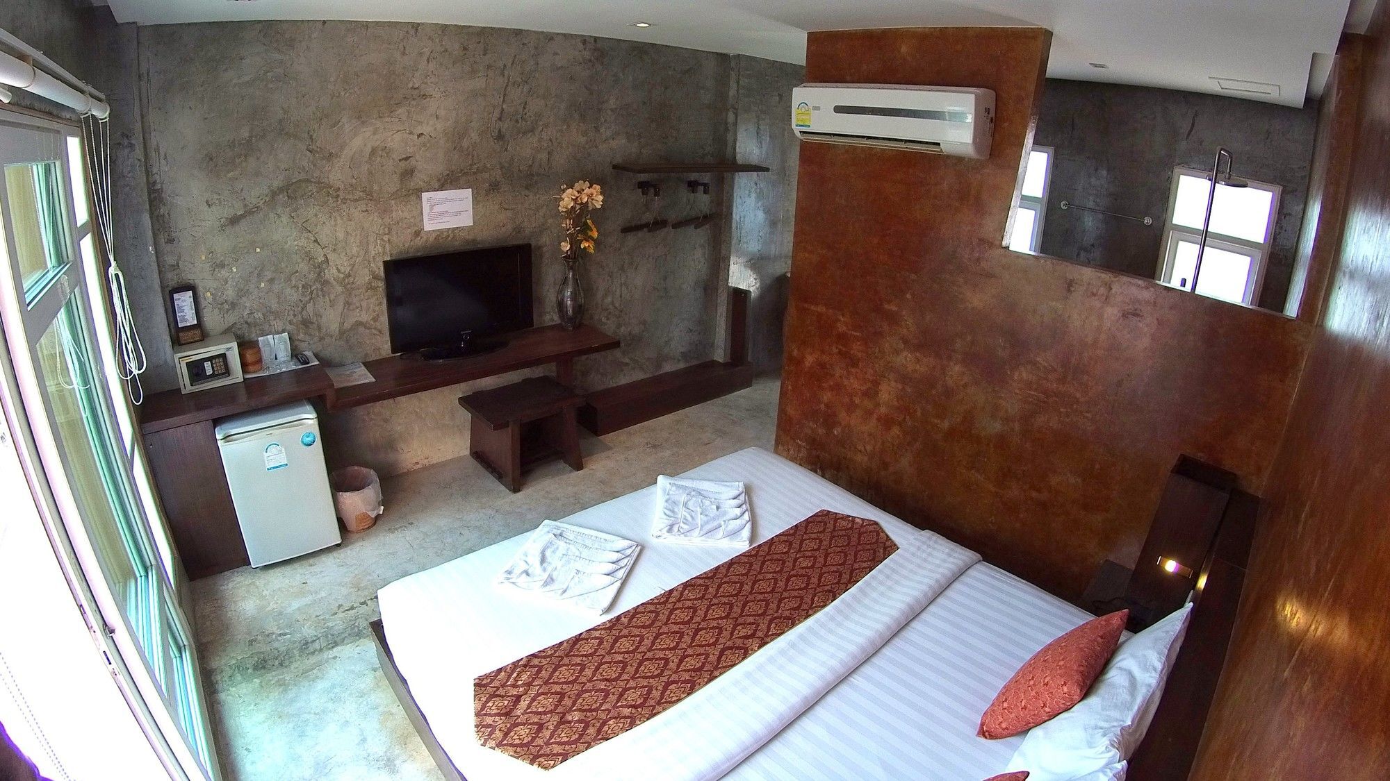 Silver Sands Beach Resort Ko Tao Esterno foto